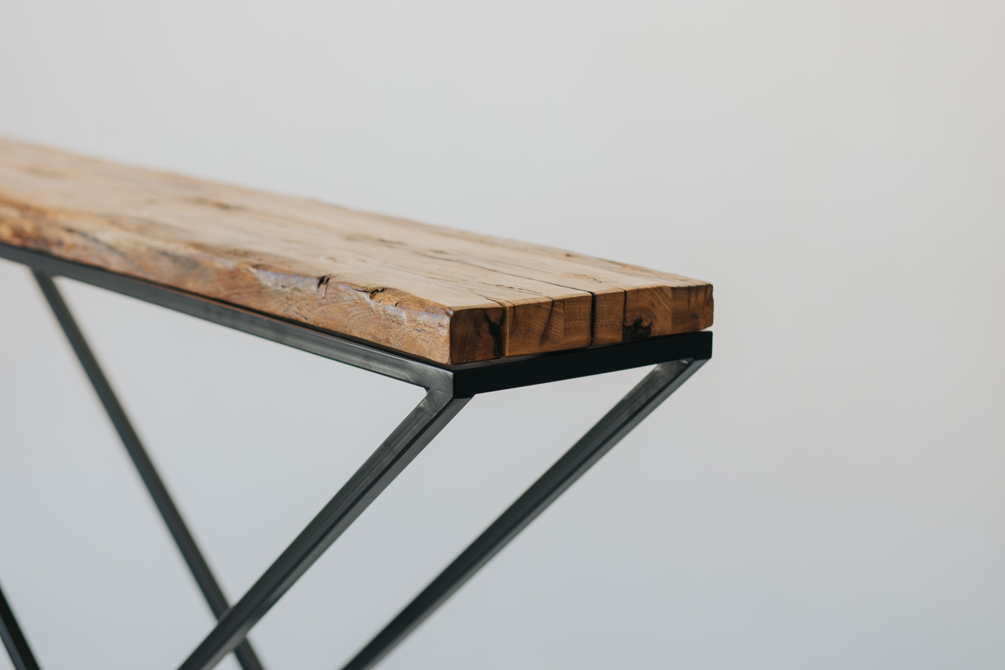 The Advantages of Custom Steel Table Legs for Your Furniture