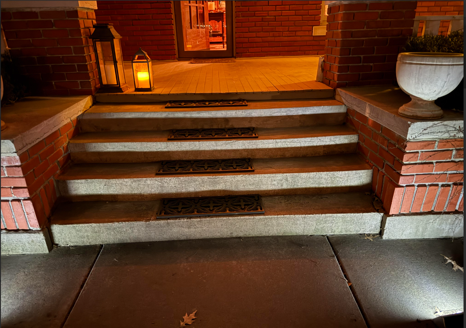 Metal Handrail Volute with 2 Posts Flat Black Design